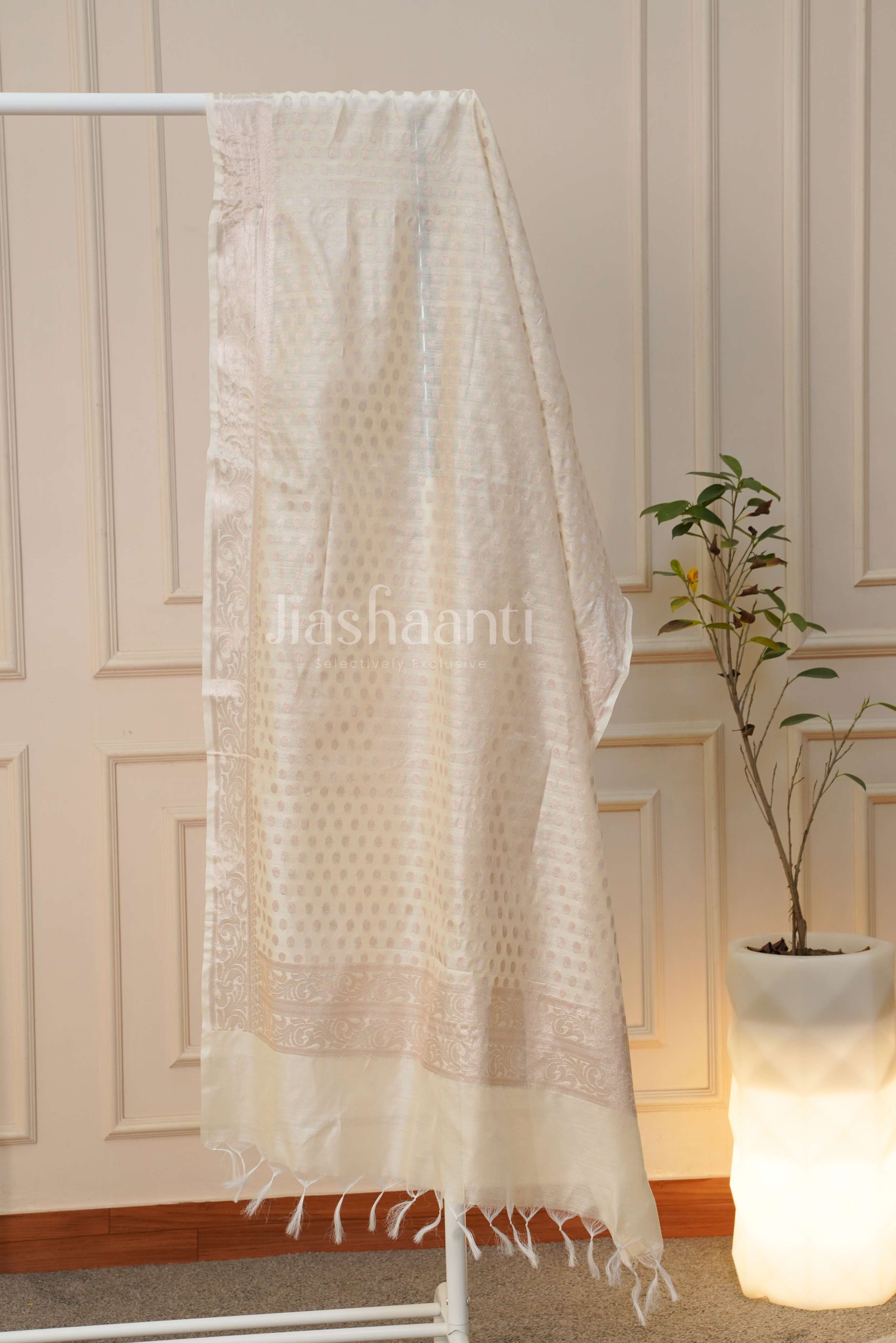 Elegant Pastel Pink Banarasi Silk Suit Set