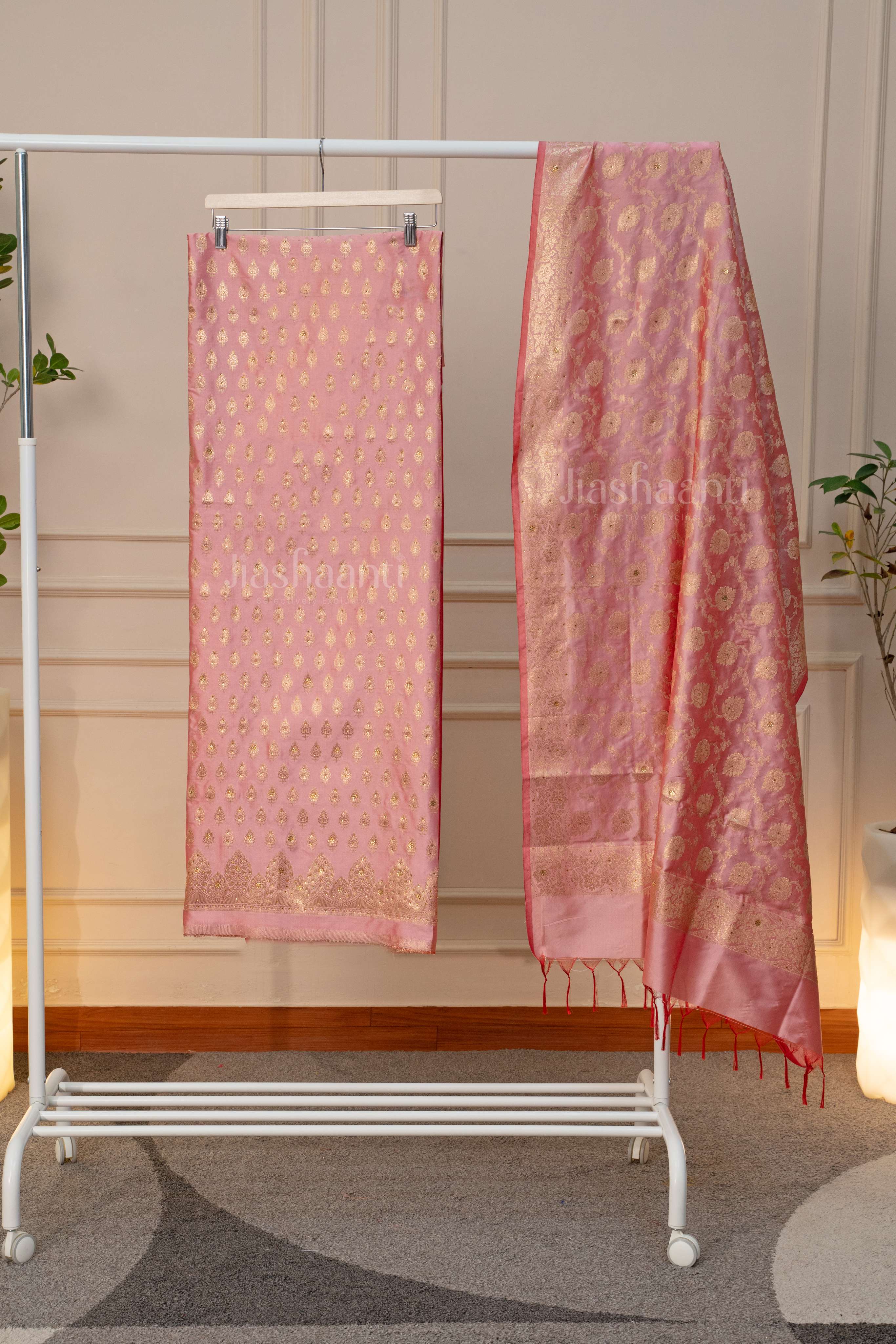Elegant Blush Pink Ethnic Suit Set