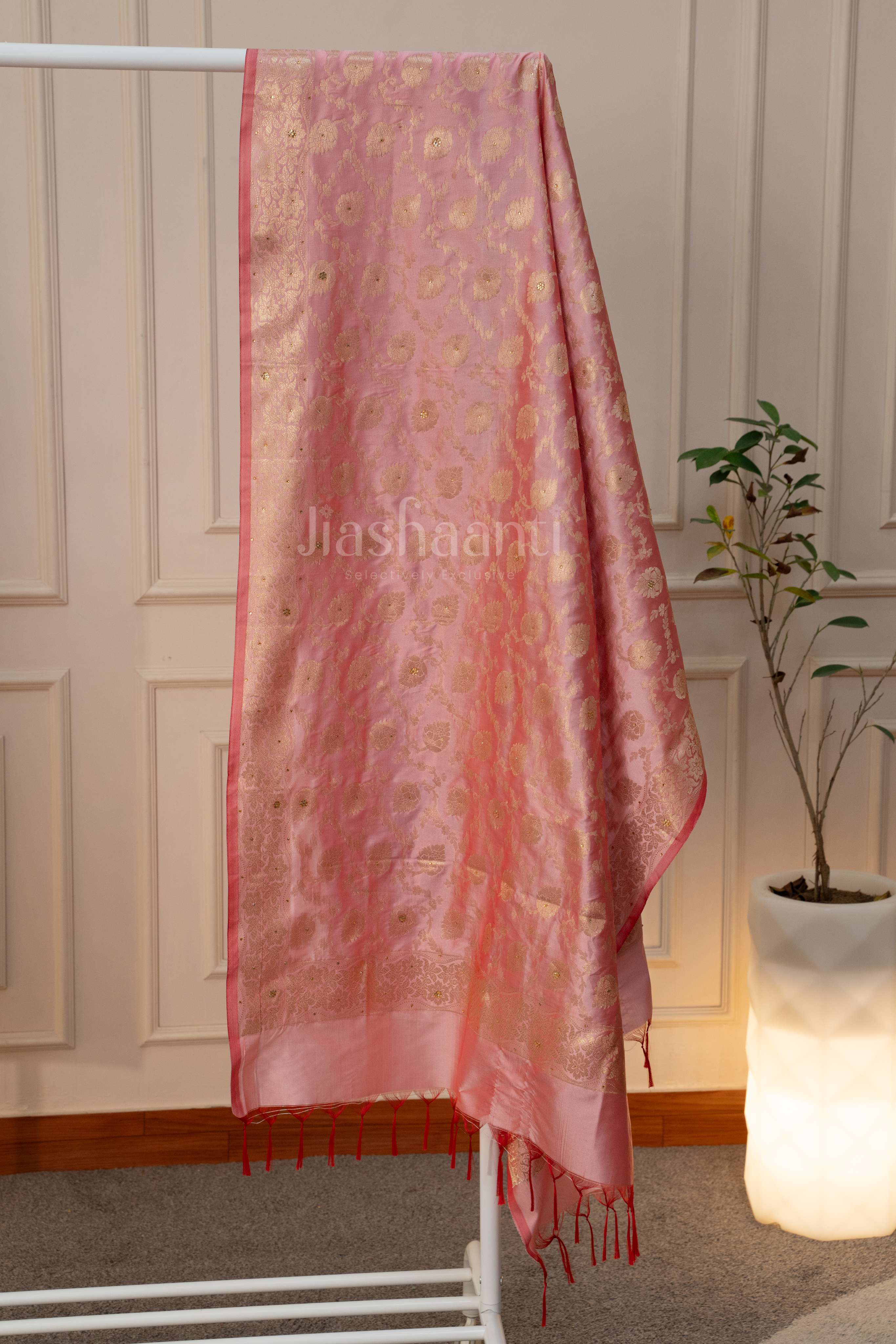Elegant Blush Pink Ethnic Suit Set