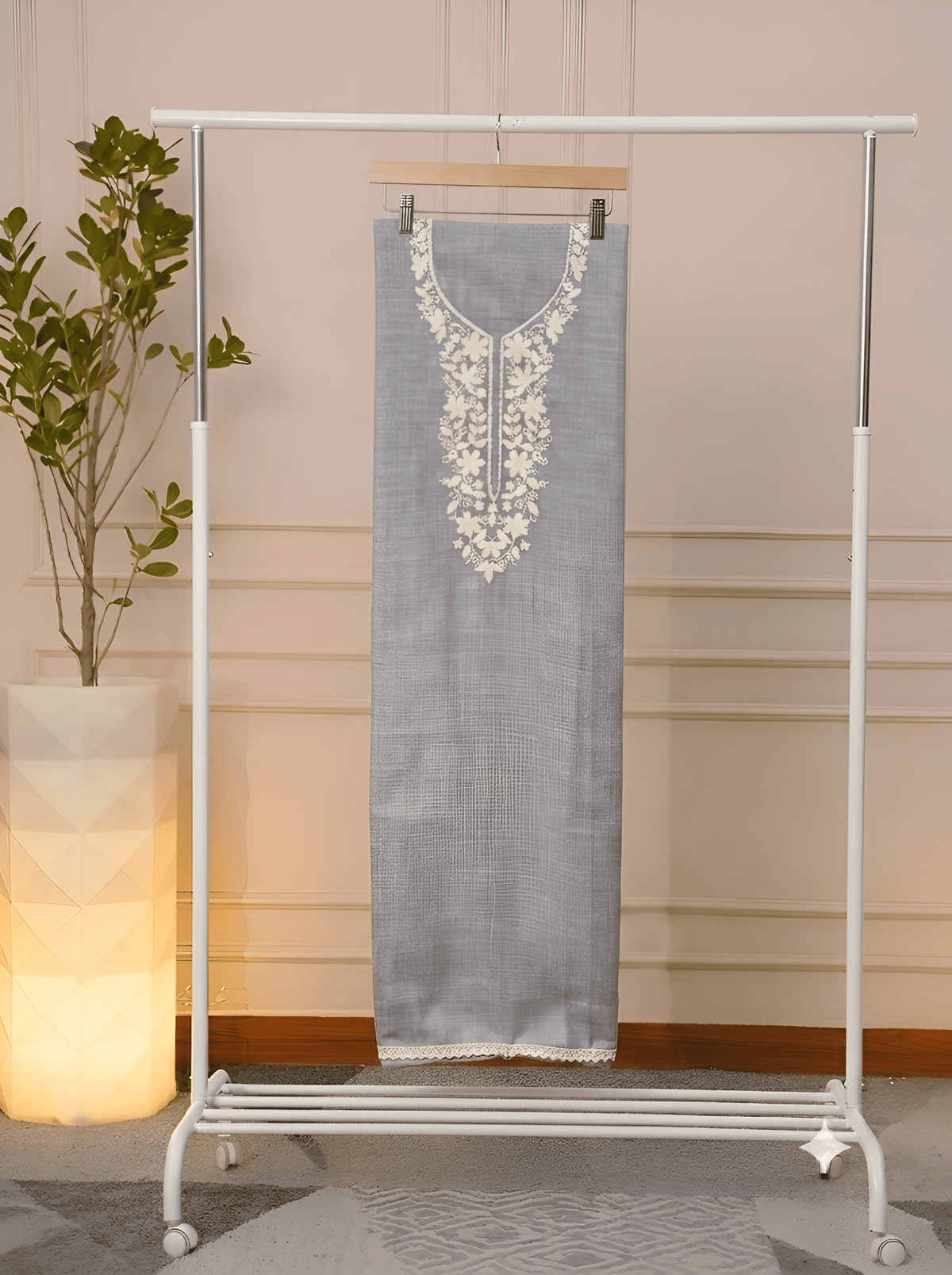 Hand Embroidered Aari Work Neckline Close-up on Grey Suit Set – Jiashaanti
