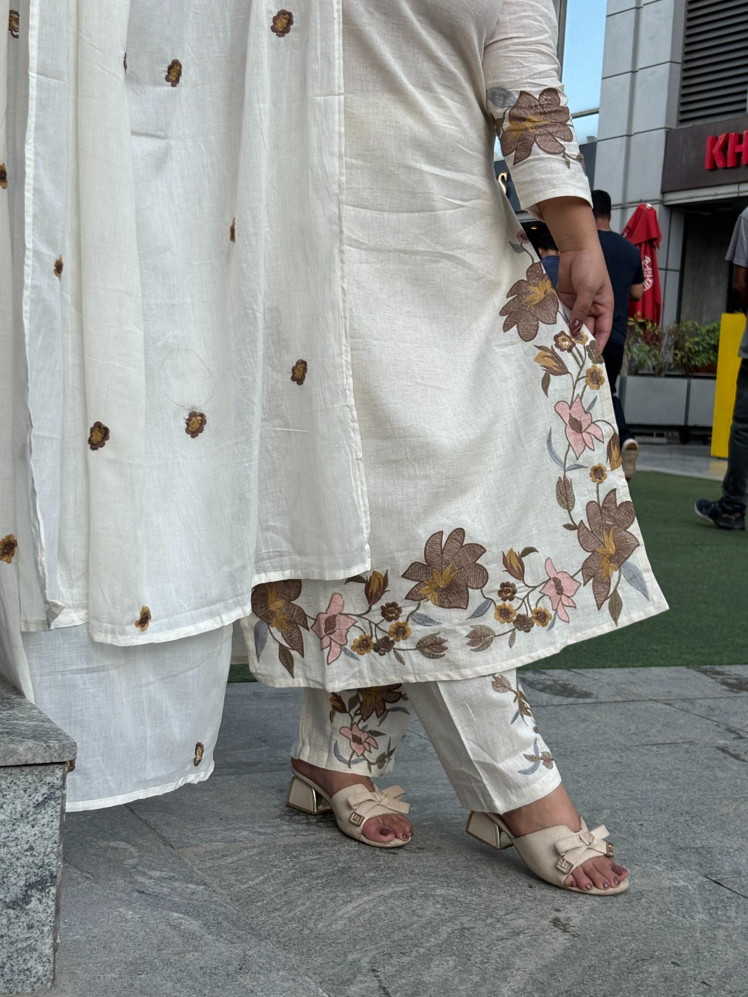 Off-White Floral Applique Work Suit Set