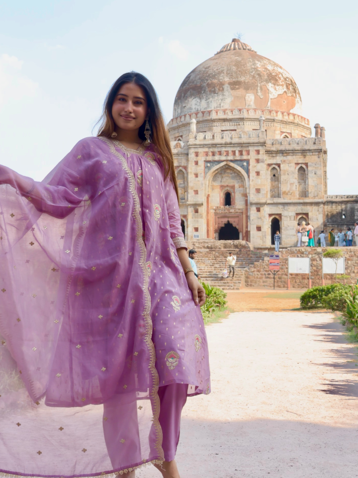Floral Sequin & Zari Chanderi Ensemble Suit Set